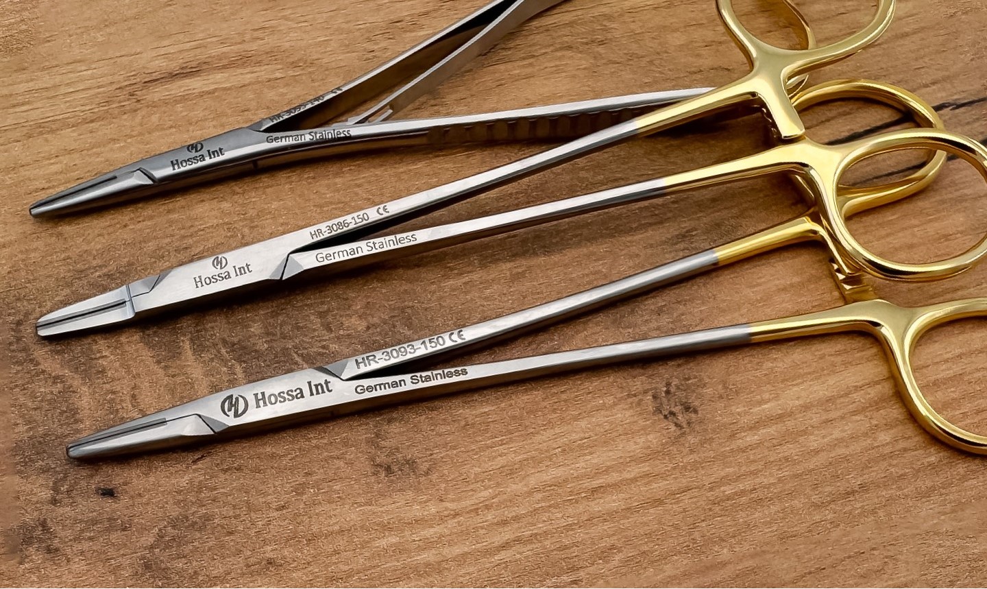 Do czego służy igłotrzymacz i dlaczego jest niezbędny podczas szycia chirurgicznego?